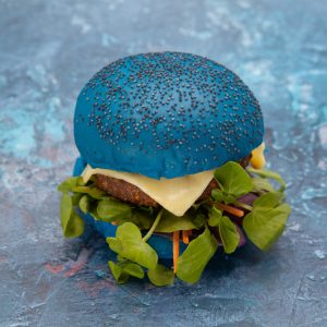 DT016AVGN – Vegan Blue Poppy Seeded Burger Bun