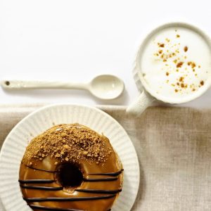 Alternative view of SABF002 - Plant Based Caramelised Biscuit Cronut Batch of 12